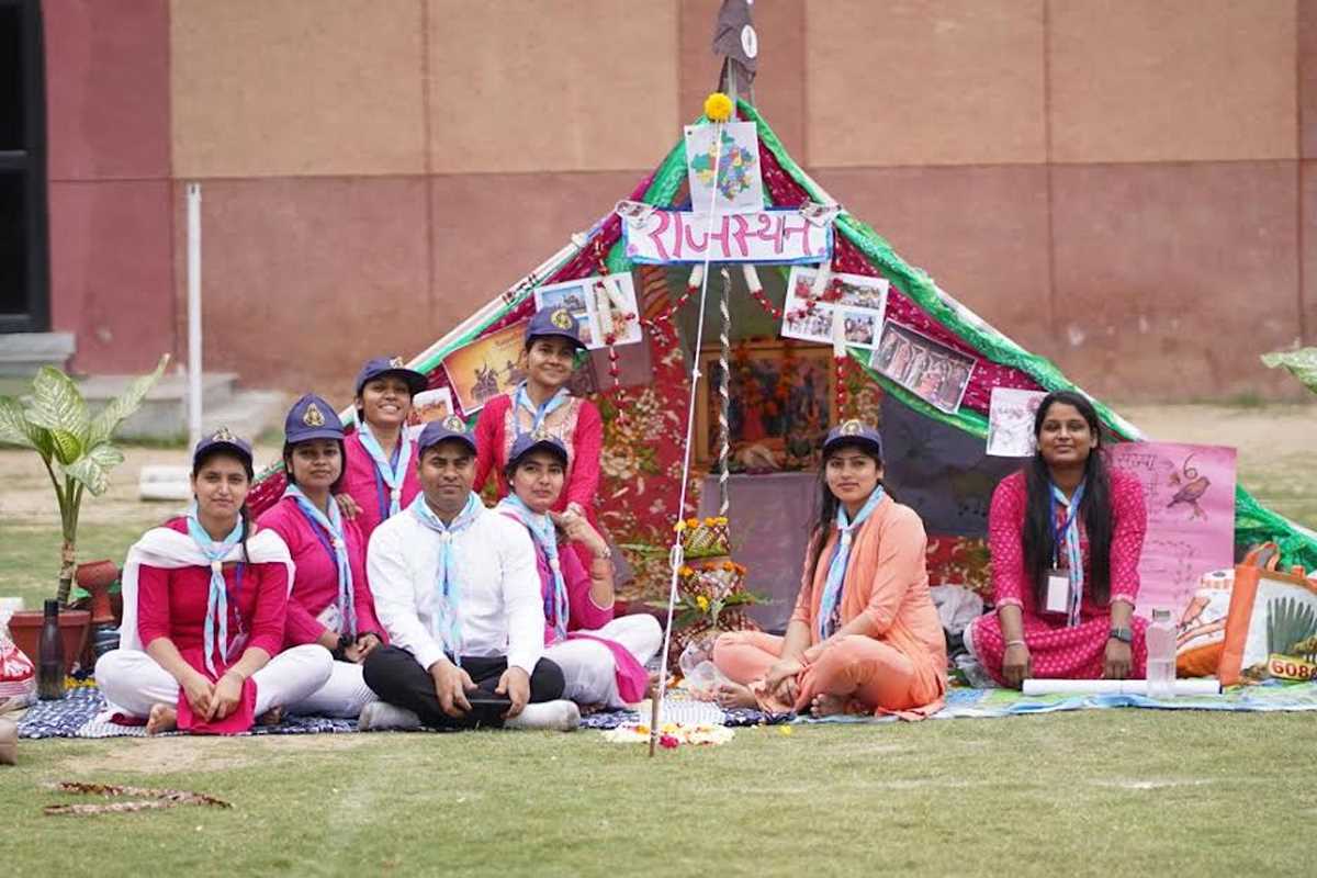 स्काउट एवं गाइड शिविर में विद्यार्थियों ने प्रस्तुत किया भारत की सांस्कृतिक झलक